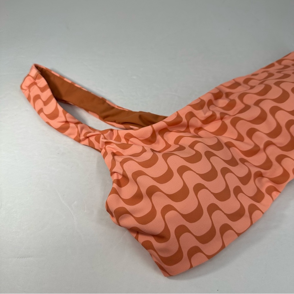 Dippin Daisys Swim Top Women’s Small Cali Bikini New Wave Back Tie NWT - Picture 6 of 13